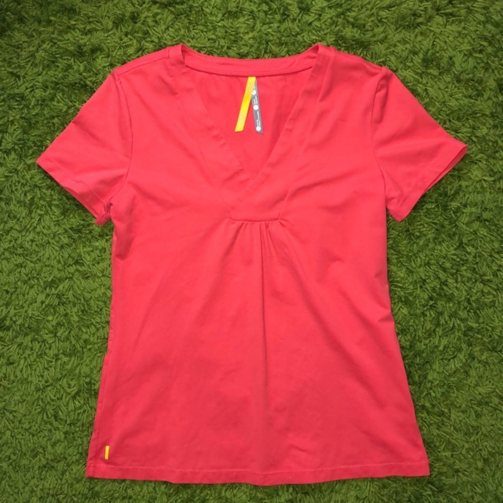 Lole top moisture wicking